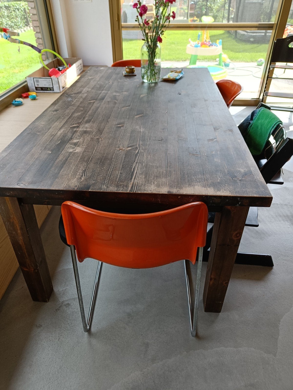 Houten tafel ikea, Ophalen