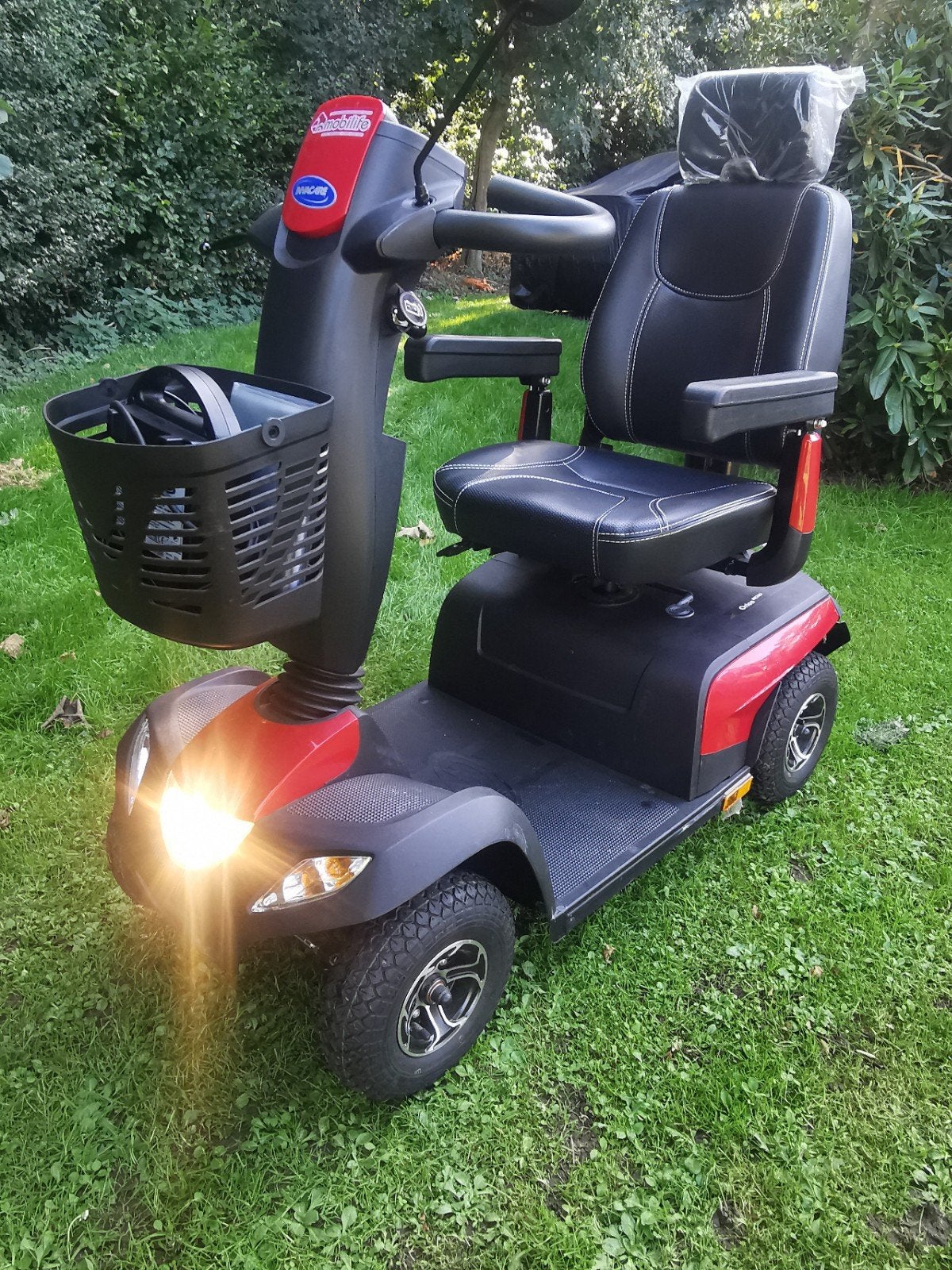 bijna nieuw Scootmobiel invacare orion metro info 0488826971, Diversen, Ophalen of Verzenden, Inklapbaar, Zo goed als nieuw, Elektrische rolstoel