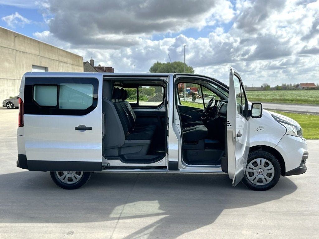 Fiat Talento Dubbele Cabine 6pl + Lichte vracht| Camera Navi, Auto's, 4 deurs, USB, Bedrijf, 6 zetels