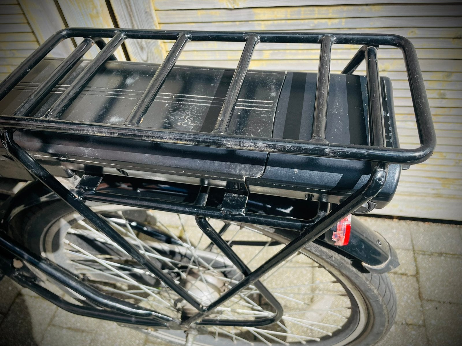 Oerdegelijke Bakfiets Cangoo., Fietsen en Brommers, Terugtraprem, Gebruikt, Elektrisch, 2 kinderen
