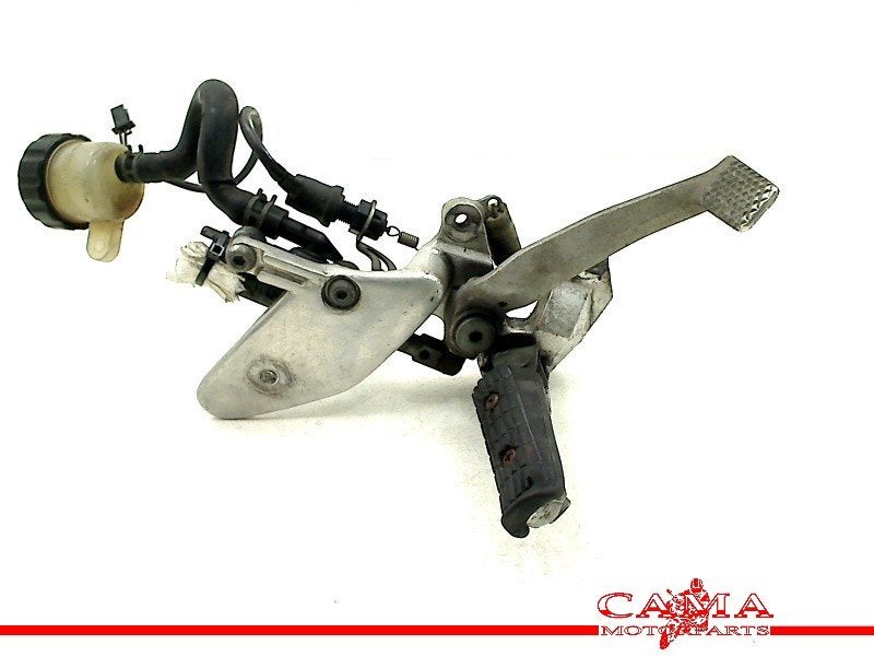 SCHETSPLAAT RECHTS VOOR YZF 750 R 1993-1998 (YZF750R), Dhr. S. di Majo, Gebruikt, Info@cama-motorparts.nl, P.J. Troelstraweg 8 8
3144 CX  MAASSLUIS, NL