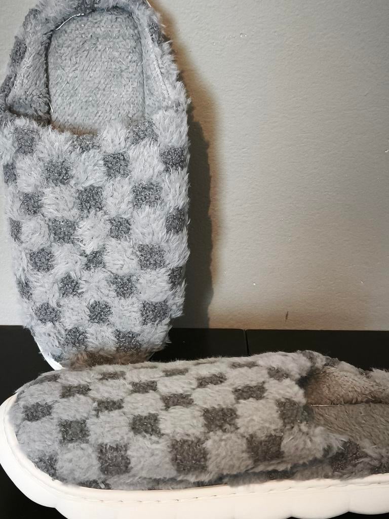 Chaussons mules pour adultes, Vêtements | Hommes, Chaussures, Neuf, Enlèvement ou Envoi, Autres couleurs, Sans marque
