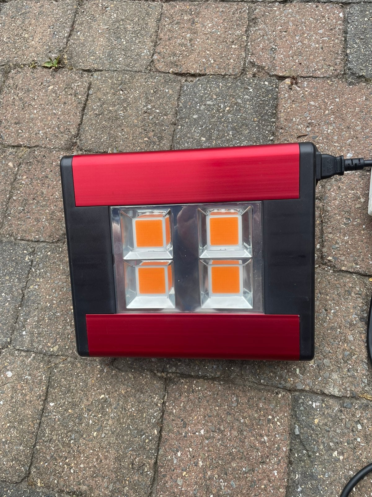 Lamp voor jonge plantjes, Ophalen
