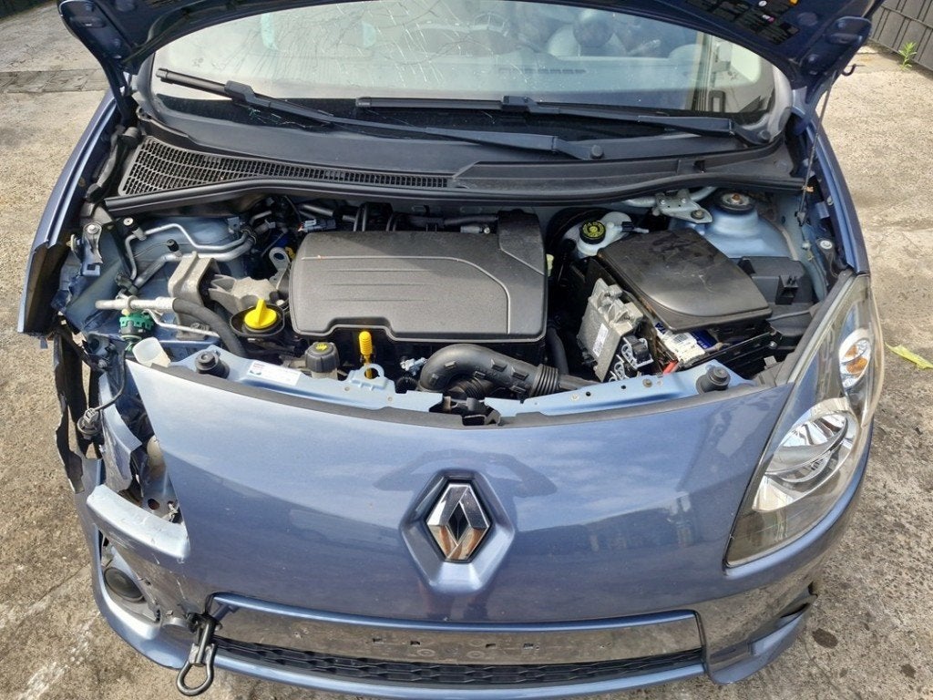 REMBEKRACHTIGER ABS Renault Twingo II (CN) (|7701209641|), Gebruikt, Renault, Peter-Huppertz-Straße 5
51063  Köln, DE, Dialog.deutschland@renault.de