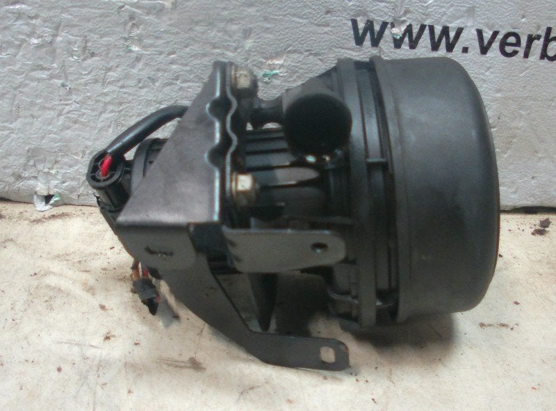 POMPE À AIR BMW 3 serie Touring (E46 / 3) (7.28124.02), Utilisé, BMW, Petuelring 130
80809  München, DE, Bayerische Motoren Werke AG