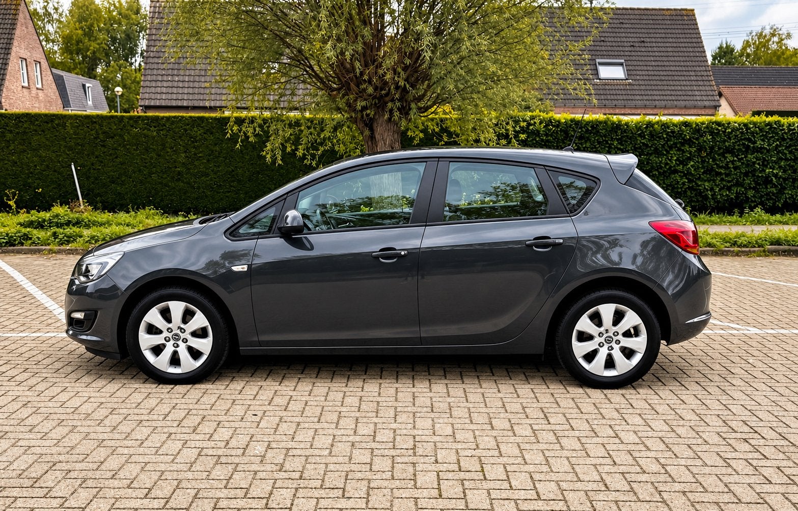 Opel Astra 1.4 Benzine l EURO 5 l PDC l GEKEURD VOOR VERKOOP, Autos, Achat, Noir, 5 portes, Particulier