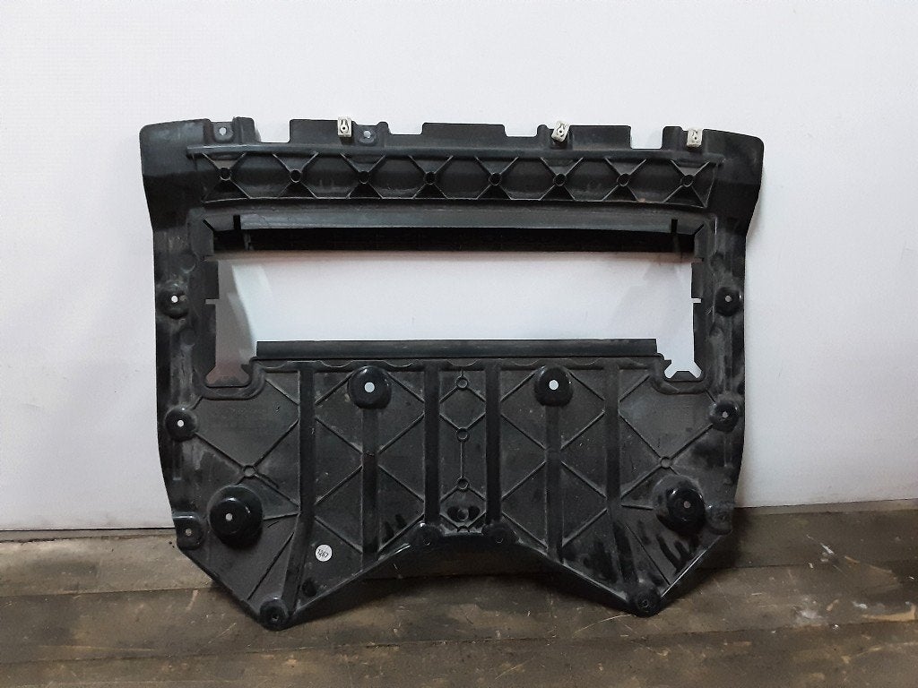 CACHE MOTEUR BMW 3 serie (G20) (01-2018/03-2020) (51164310), Mevr. I. Hauben, Utilisé, BMW, Rue de l'Espoir 34 34
4030  GRIVEGNÉE, BE