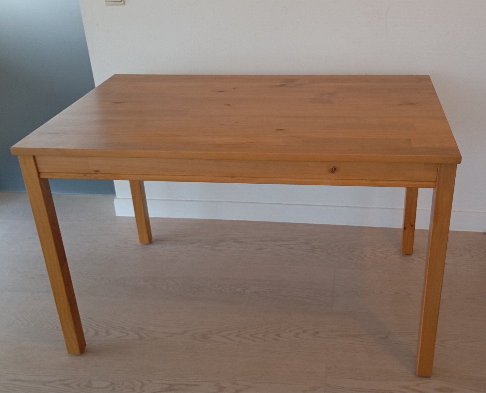 IKEA JOKKMOKk tafel en 4 stoelen, Huis en Inrichting, Complete eetkamers, Ophalen