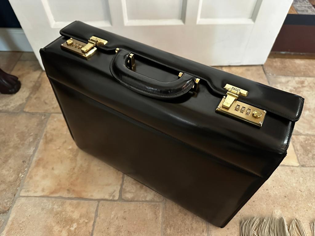 Bally porte-documents / cartable, Bijoux, Sacs & Beauté, Valises, Enlèvement ou Envoi, Comme neuf
