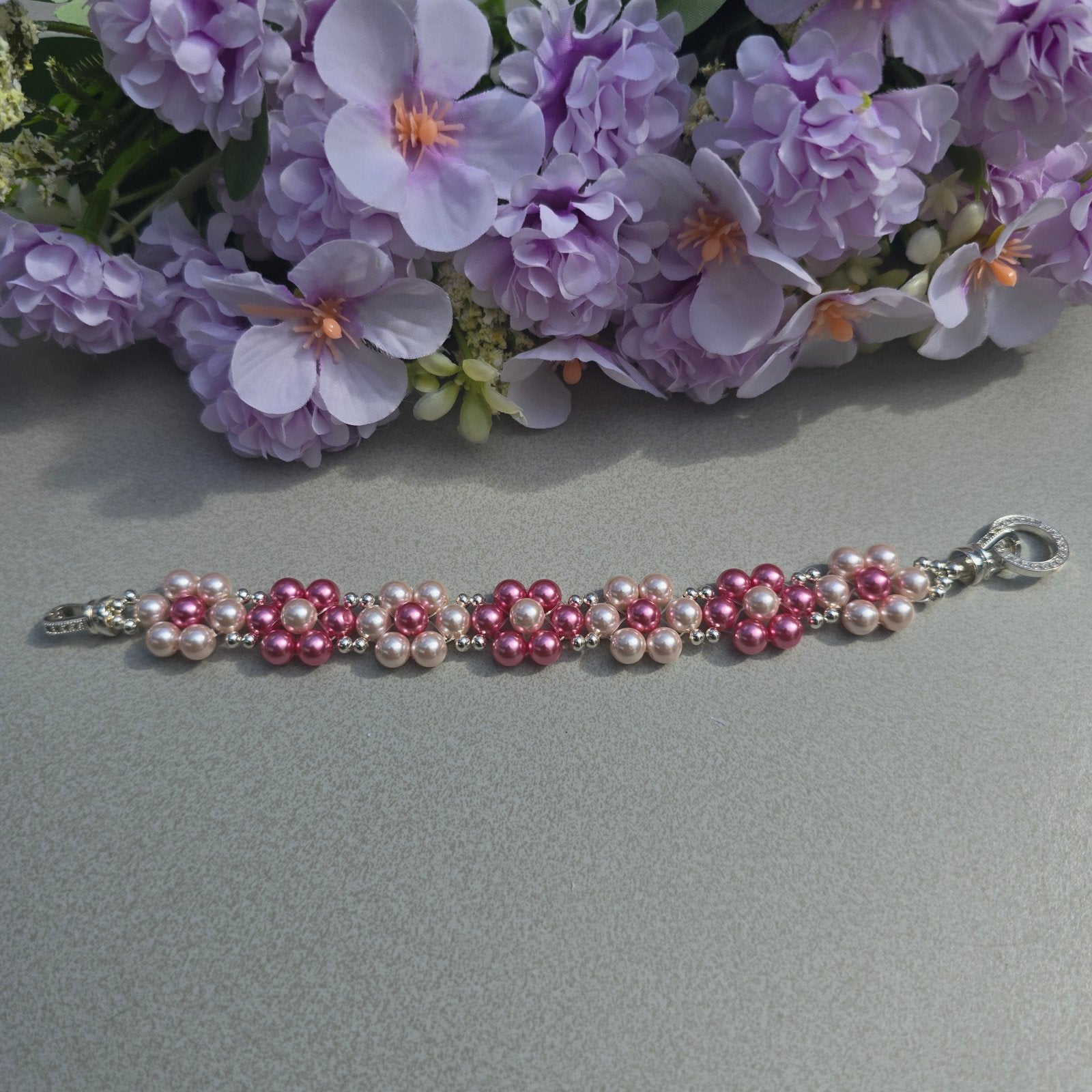 Bracelet en perles marguerites fait main, Enlèvement ou Envoi, Rose