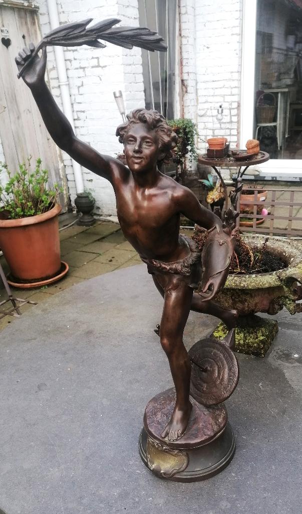 Statue en bronze « Vainqueur » Adrien Etienne Gaudez, Enlèvement