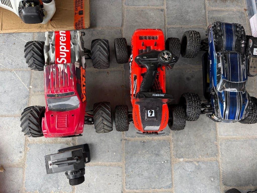 LOT RC WAGENS, Auto offroad, Zo goed als nieuw, Schaal 1:10, RTR (Ready to Run)