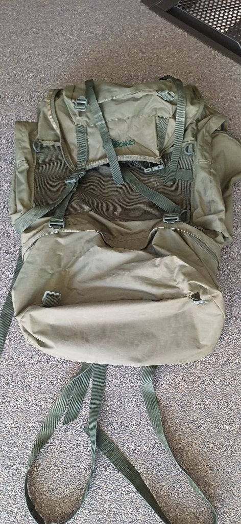 Kaki rugzak, Bijoux, Sacs & Beauté, Sacs | Sacs à dos, Autres marques, 25 à 40 cm, 45 à 60 cm, Enlèvement
