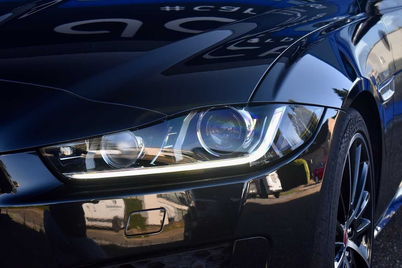 Jaguar XE S V6 Supercharged Camera Elec. Seats (bj 2017), Auto's, Automaat, 4 deurs, Gebruikt, 2995 cc
