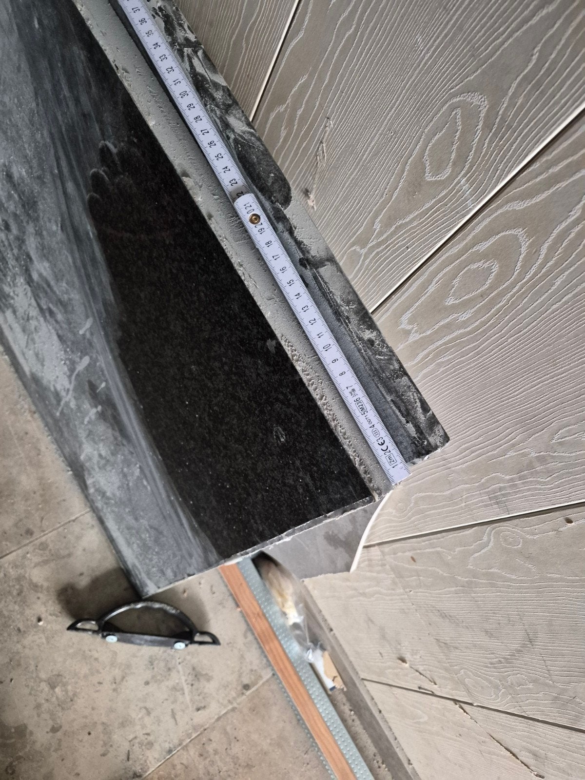granieten keukenblad 2m15cen 2m45. gratis af te halen Geraar, Ophalen