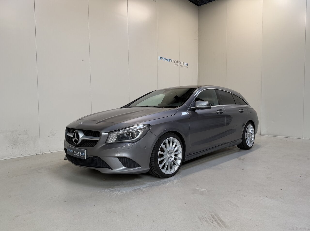 Mercedes-Benz CLA 200 2.2 CDI Autom. - Airco - GPS - Goede, 4 cilinders, Particulier, Parkeersensor, Zilver of Grijs