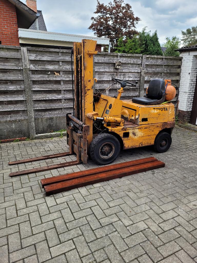 Toyota heftruck, Heftruck, 1000 tot 2000 kg, Toyota., Ophalen