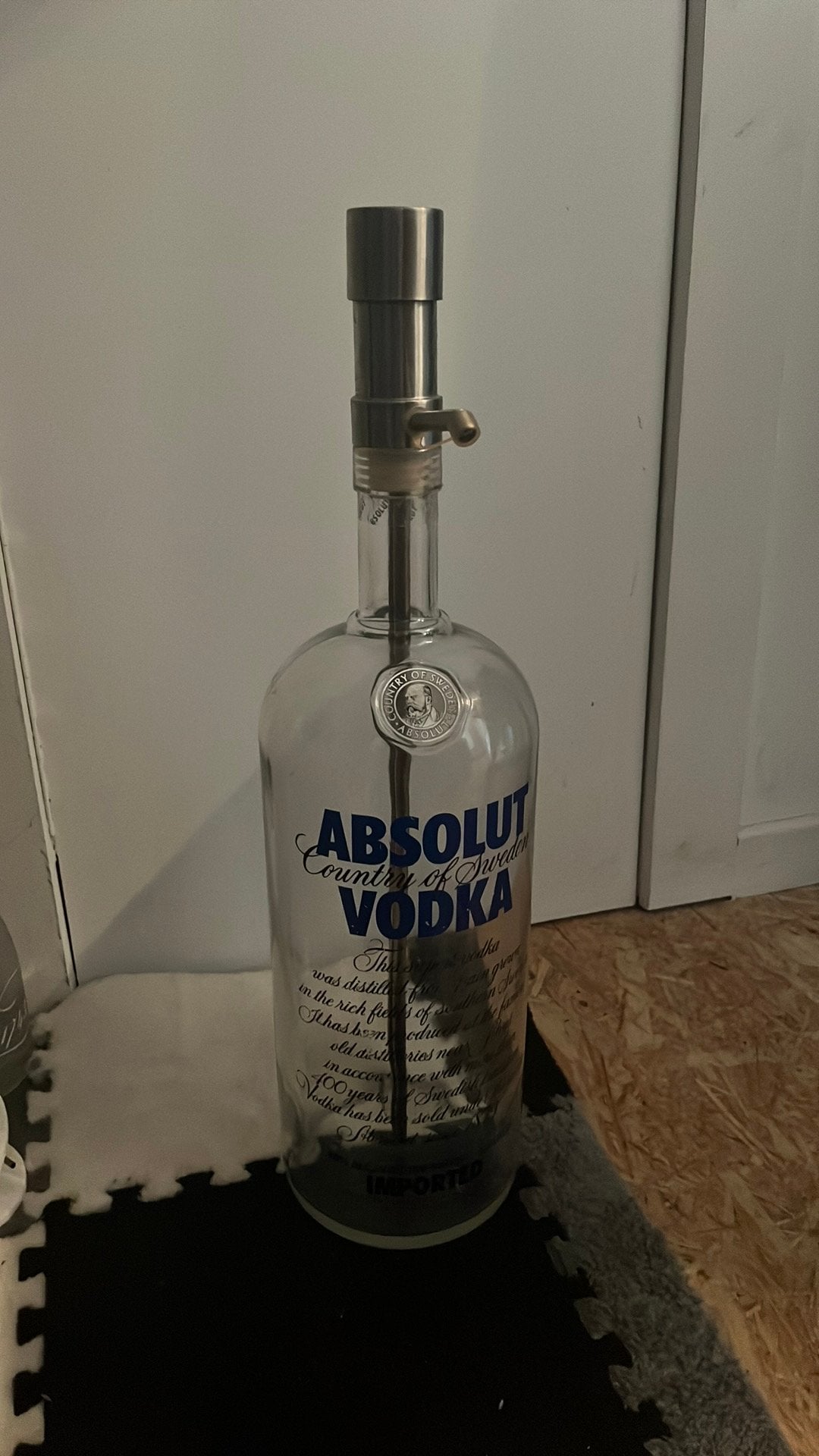 Lege Absolut Vodka 4.5L fles met tap, Collections, Collections Autre, Enlèvement, Utilisé