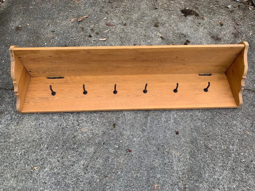 Porte manteau réalisé avec un ancien coffre militaire, Enlèvement