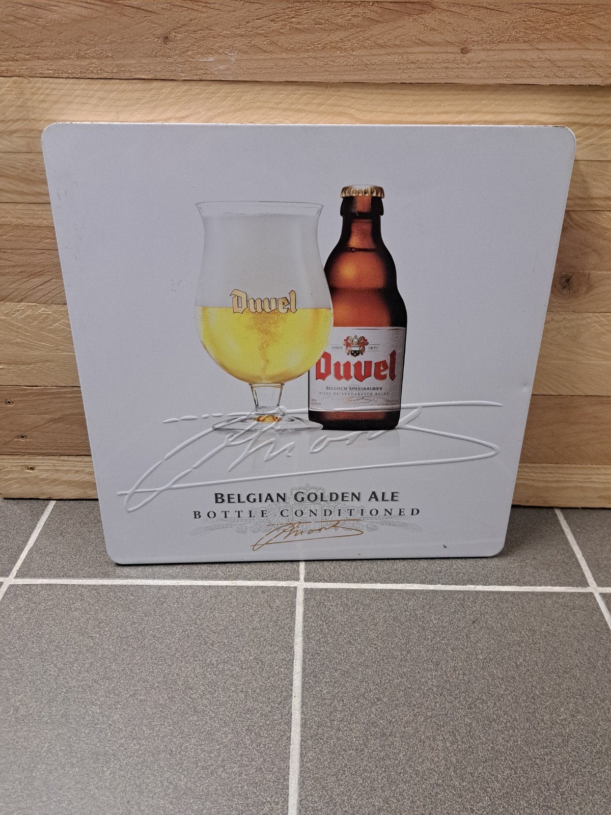 Duvel blikken bord, Enlèvement, Duvel