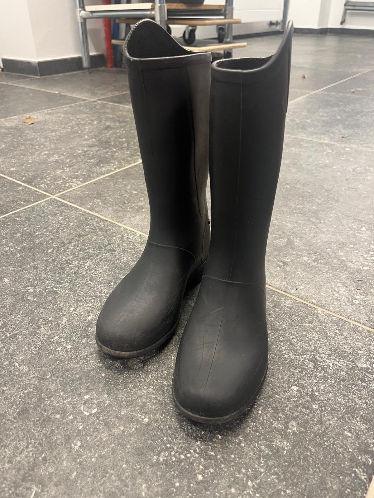 Bottes d’equitation taille 30 et 37, Enlèvement, Utilisé, Chaussures