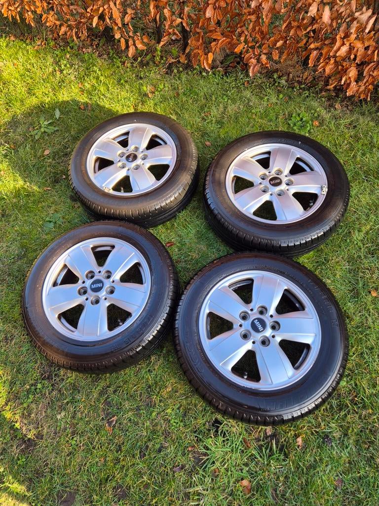4 zomerbanden met velg (mini), Auto-onderdelen, Ophalen, 15 inch, Velg(en), 175 mm