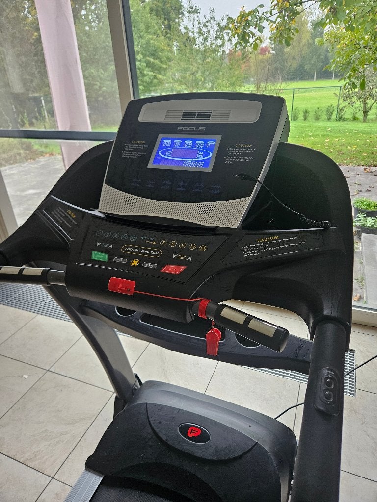 Tapis de course Focus Fitness Senator 54, Sports & Fitness, Enlèvement, Utilisé, Course à pied