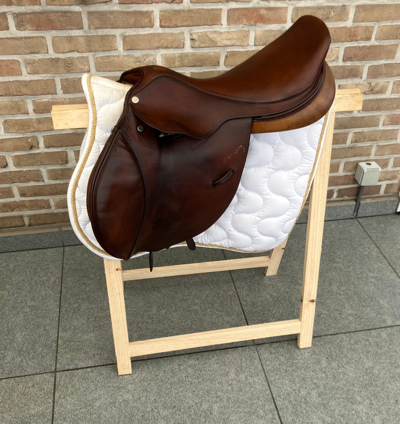 Springzadel Pessoa 17,5 inch, Enlèvement ou Envoi, Comme neuf, Pessoa