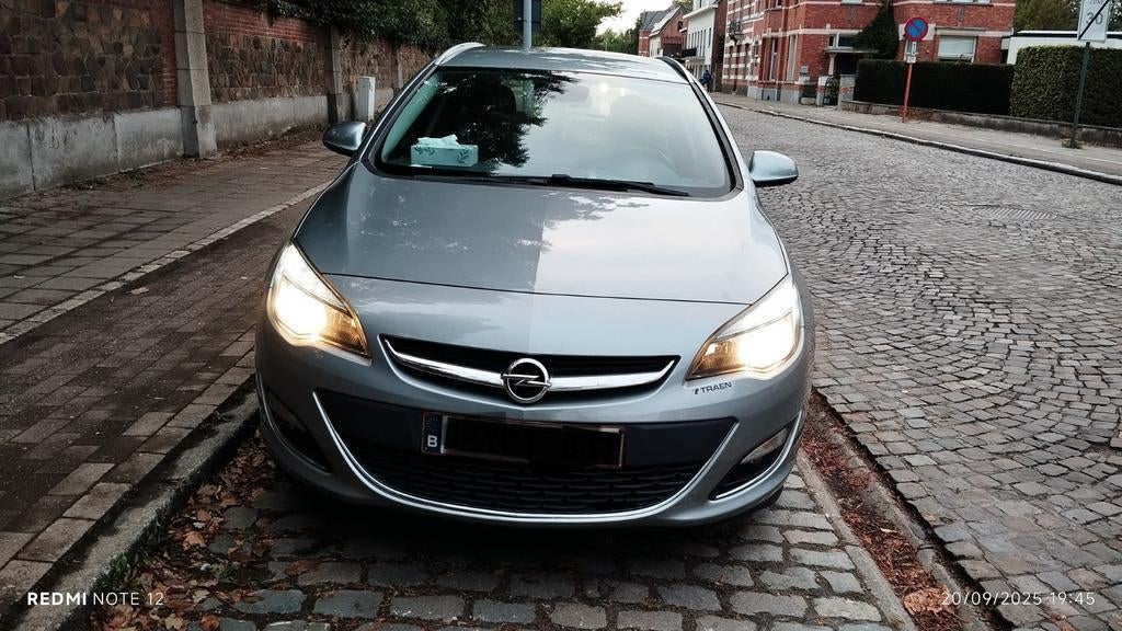 Opel Astra j 2013, Autos : Pièces & Accessoires, Autres pièces automobiles, Enlèvement, Opel