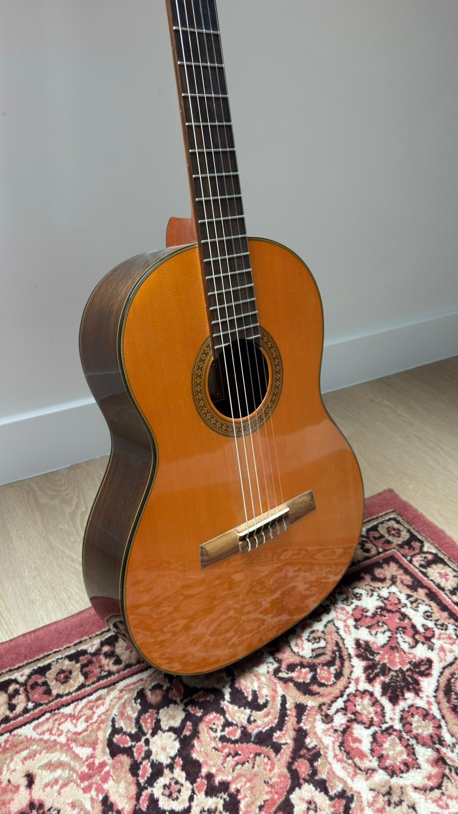 Aranjuez klassieke gitaar, Ophalen, Zo goed als nieuw