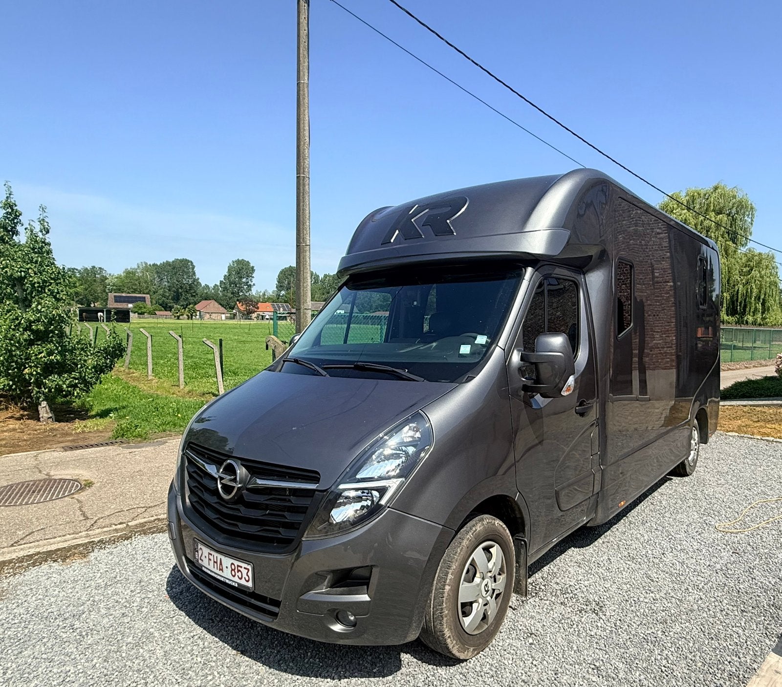 Krismar Paardencamionette – Dubbele Cab – Hengstenuitvoering, Enlèvement, Comme neuf