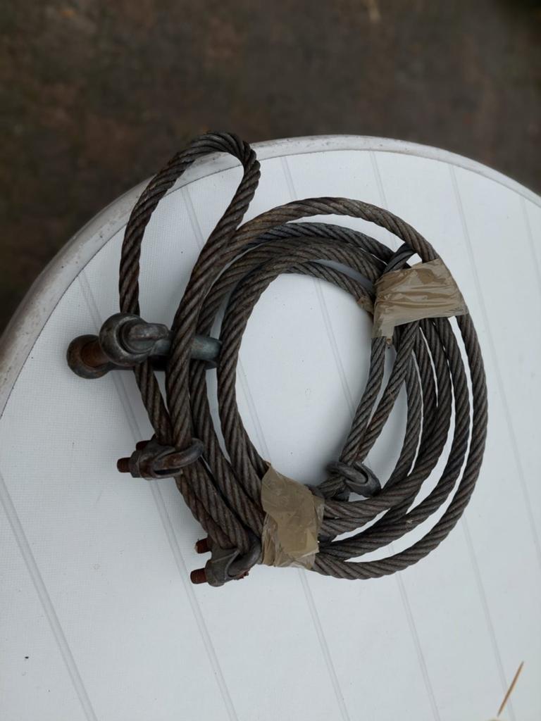Dike kabel 5m le, Enlèvement