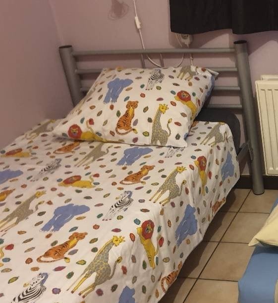 1 persoonsbed, Huis en Inrichting, Slaapkamer | Bedden, Ophalen