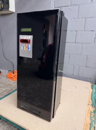 Geldwisselautomaat briefjes -> €1-muntjes, Verzamelen, Automaten | Overige, Ophalen of Verzenden