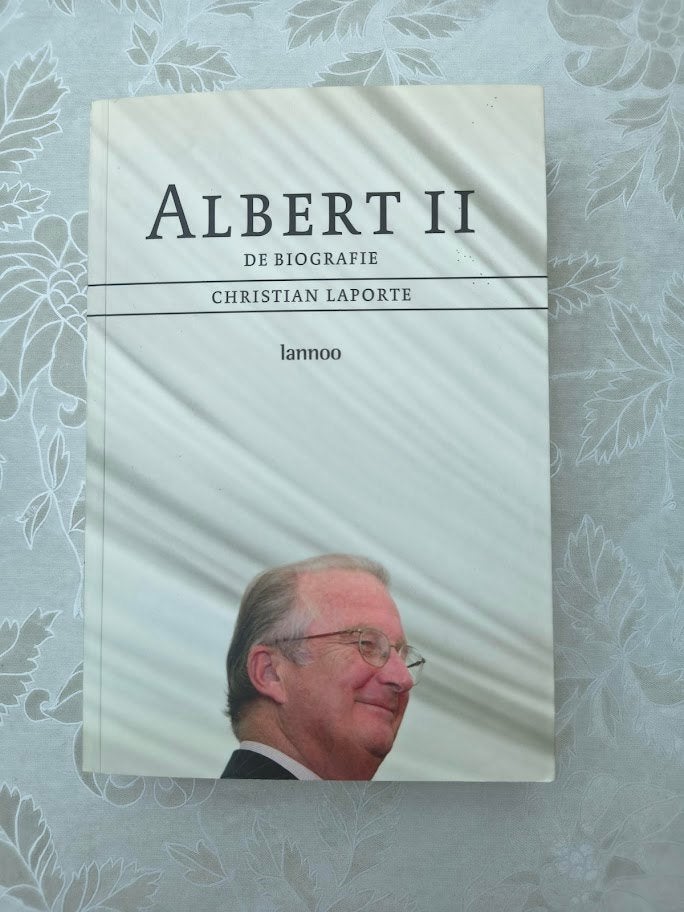 Albert II – De Biografie  Christian Laporte, Verzamelen, Koningshuis en Royalty, Zo goed als nieuw, Tijdschrift of Boek, Ophalen of Verzenden