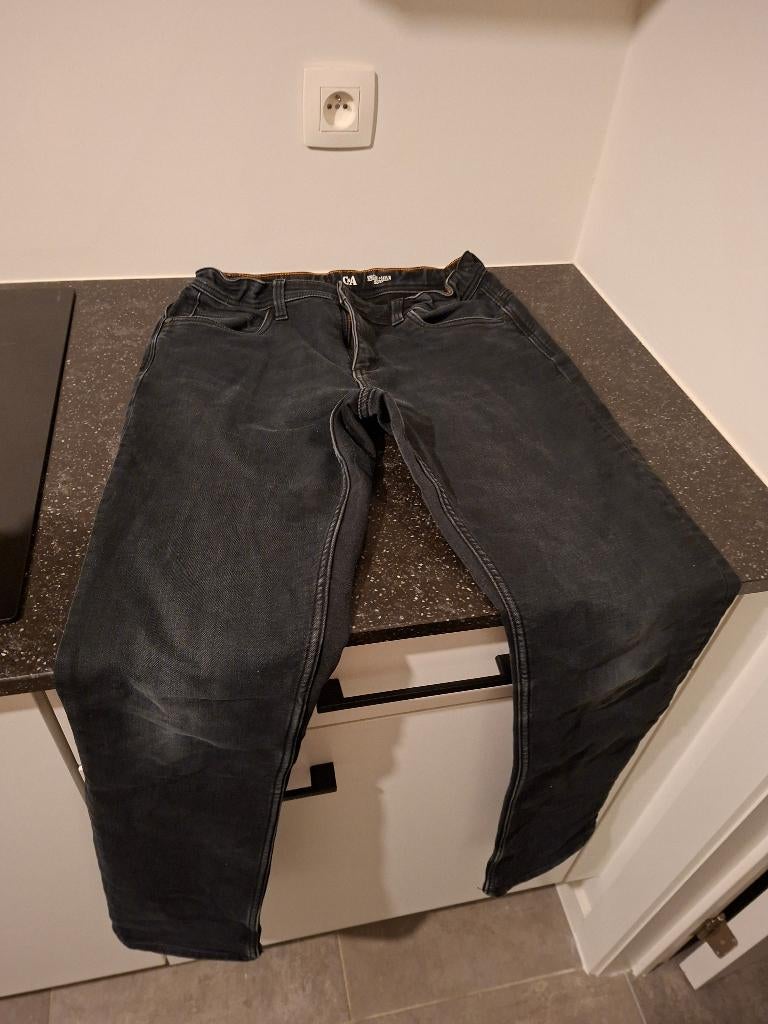 Zwarte jeansbroek, Kinderen en Baby's, Kinderkleding | Maat 176, C&A, Zo goed als nieuw, Jongen, Ophalen