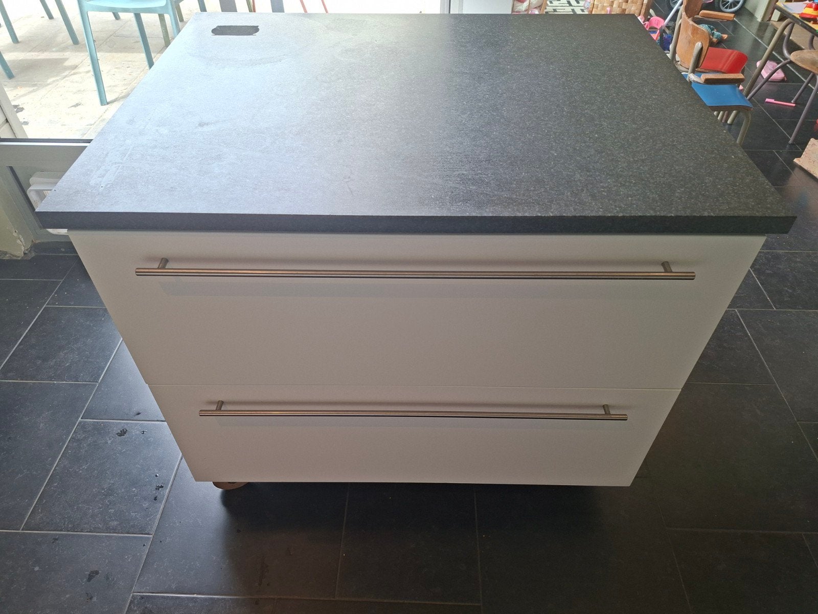 Keukenblok met wieltjes en marmeren werkblad, Ophalen, Gebruikt, 100 tot 150 cm, 75 cm of meer