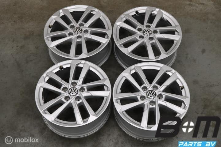 ORIGINEEL! 17 inch velgen VW Golf / Caddy! 8Y0601025L, Véhicule de tourisme, 17 pouces, Utilisé, Jante(s)