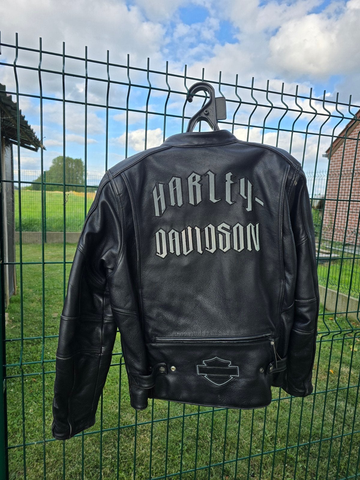Veste cuir Harley Davidson Taille L, Ophalen