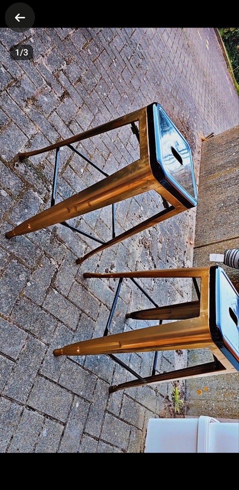 tabouret haut industriel, Enlèvement