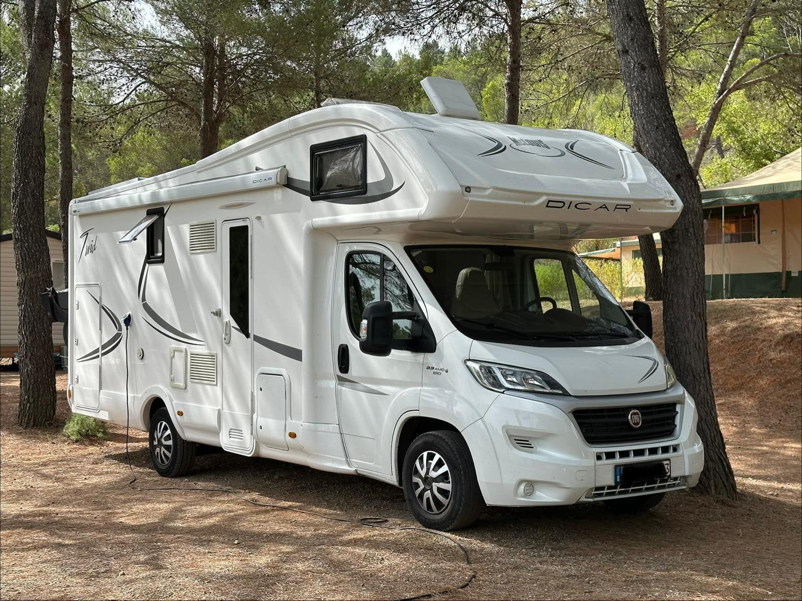 MCLOUIS Fiat 150pk  44.000km ALKOOF 2xAirco, Caravans en Kamperen, Mobilhomes, Particulier, Alkoof, McLouis, Fiat, Diesel, Douche