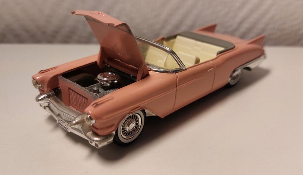 Cadillac Eldorado Biarritz Cabriolet pink 1957, Ophalen of Verzenden, Gebruikt, Auto, Solido