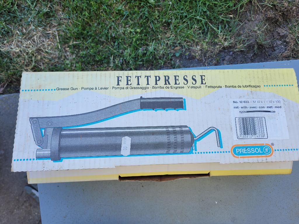 Pompe a levier graisse, Enlèvement, Neuf