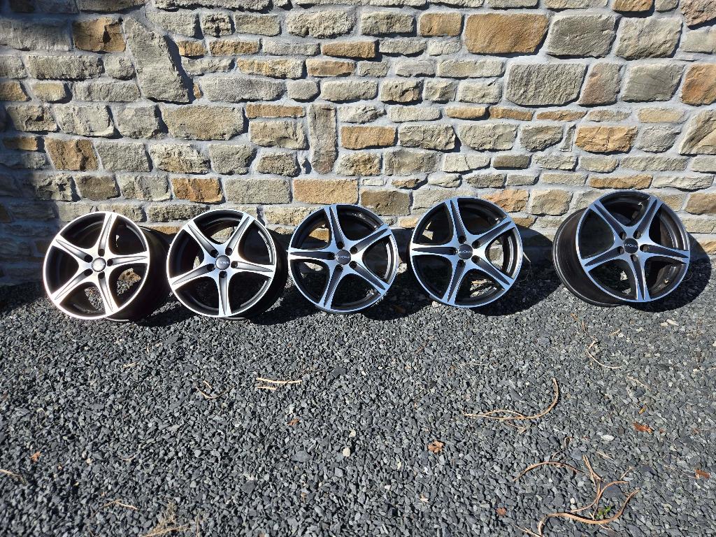 5 jantes Ronal 17'' pour le prix de 4 !!! pour Volvo-Ford…, Autos : Pièces & Accessoires, Pneus & Jantes, 4 Saisons, 17 pouces