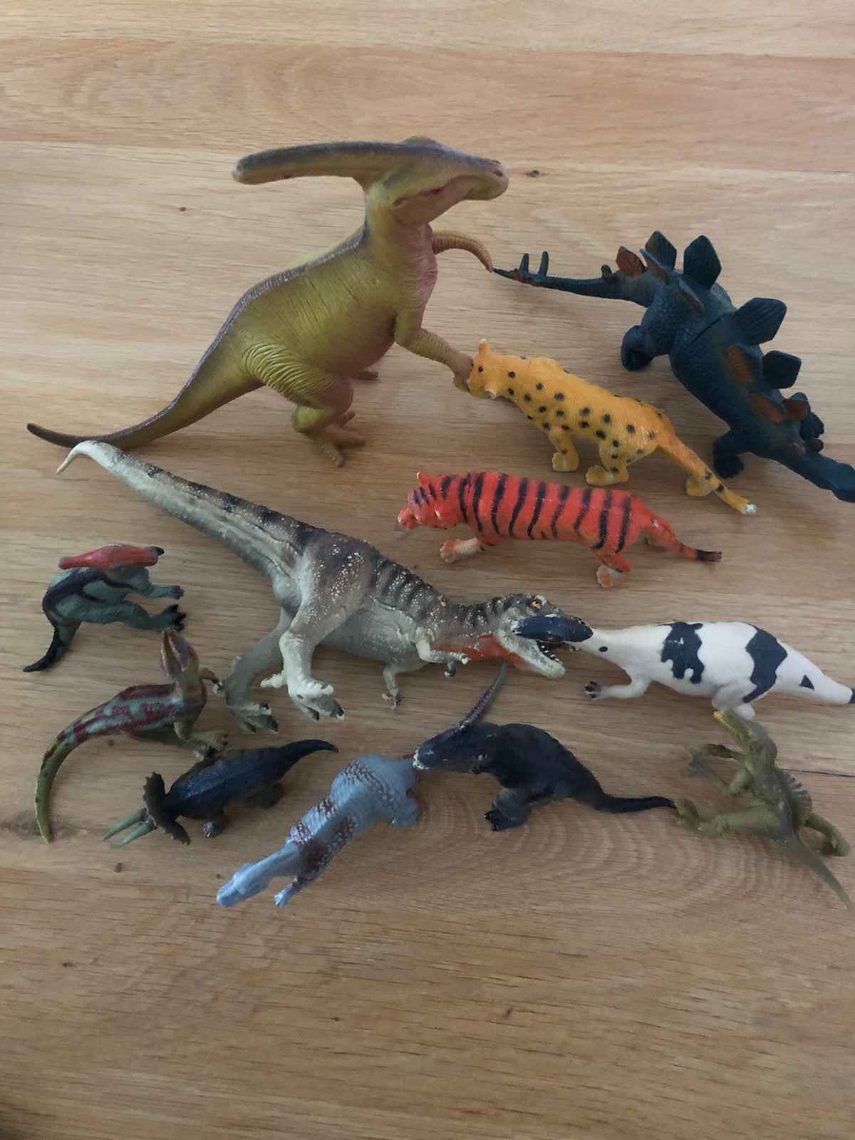 Dinosaures à vendre, Enlèvement, Comme neuf