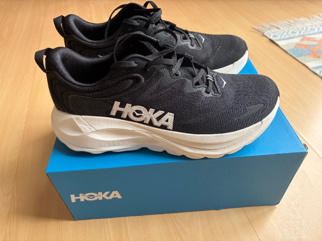 chaussure sport Hoka Gaviota v6, Hoka One One, Comme neuf, Enlèvement, Chaussures de sport
