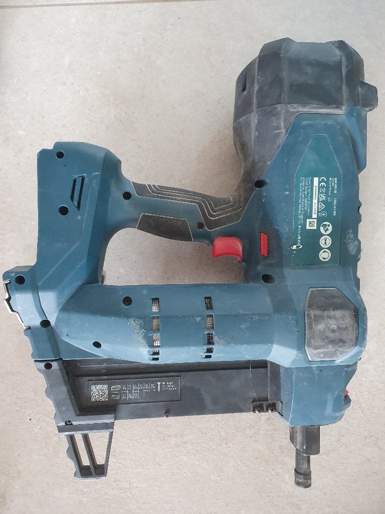 Bosch PRO GNB 18V-38 - cloueuse béton, Bricolage & Construction, Enlèvement ou Envoi, Utilisé