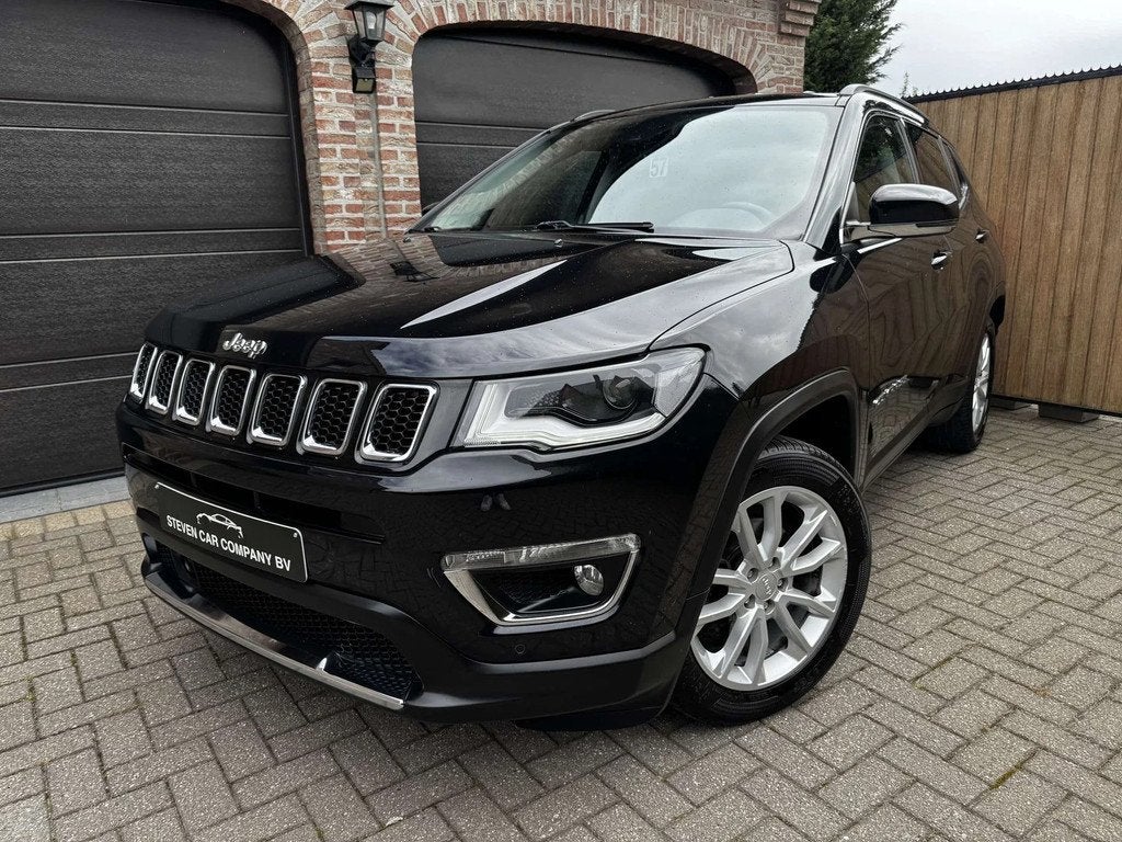 Jeep Compass | FULL LED | CAMERA | NAVI | CARPLAY | DUAL AUT, Gebruikt, 4 cilinders, 1505 kg, Zwart