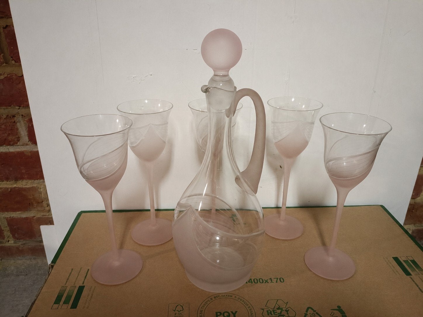 Superbe service vintage en verre – Carafe avec bouchon + 5 v, Enlèvement