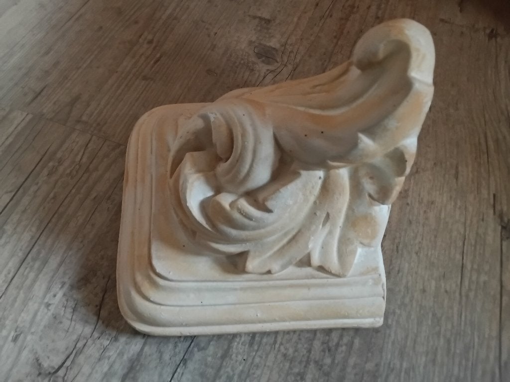 Muurconsole, Ophalen